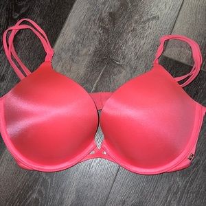 victoria’s secret pink “very sexy push up” bra